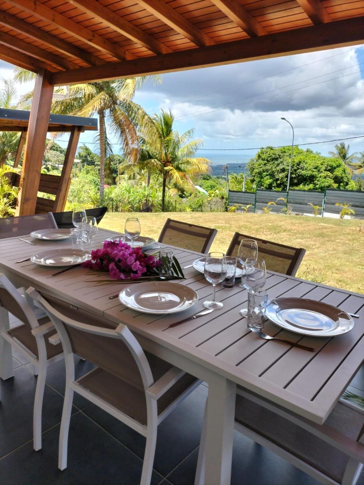 145 M² I Cosy I Neuve I Jardin I Vue Panoramique * Sainte-Rose